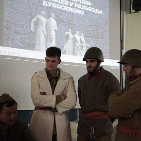 В ПМФИ прошла военно-историческая реконструкция боя, посвященная подвигу панфиловцев