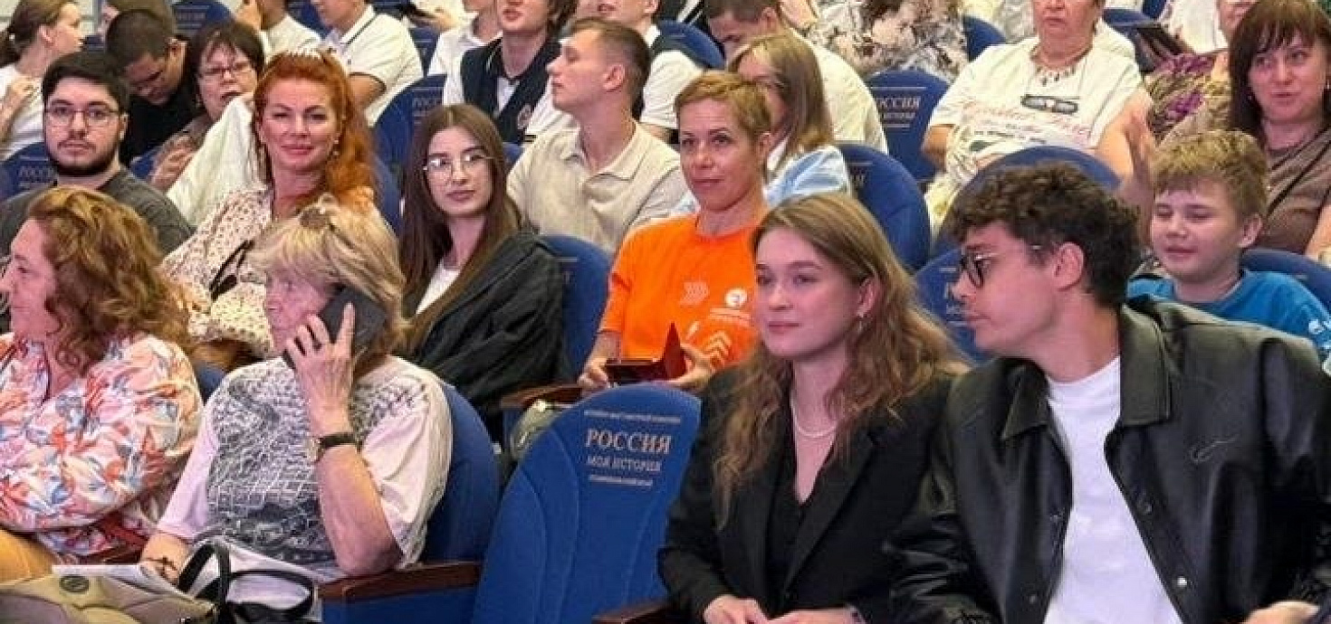 Студенты ПМФИ — филиала ВолгГМУ приняли участие в Осеннем культурном марафоне