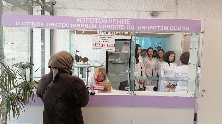 В ПМФИ с дружественным визитом побывали студенты Ессентукского филиала СтГМУ.